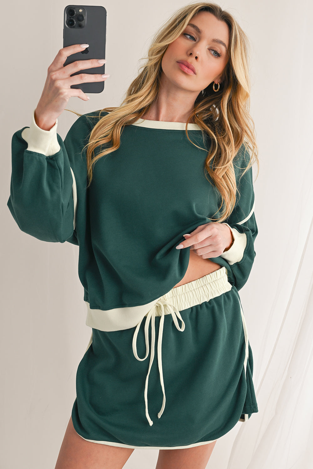 Evergreen Contrast Trim Loose Pullover and Lace-up Waist Skort Set Shewin